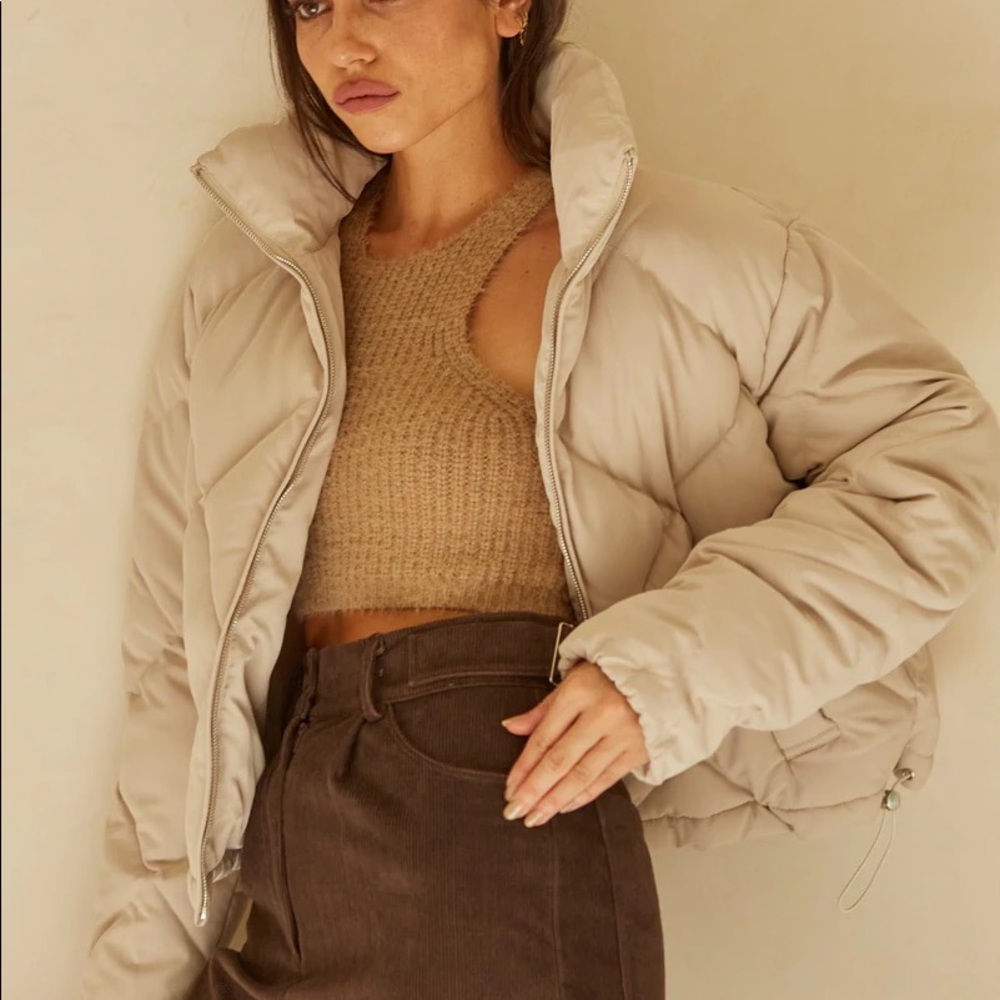 Crescent cropped puffer jacket NWT